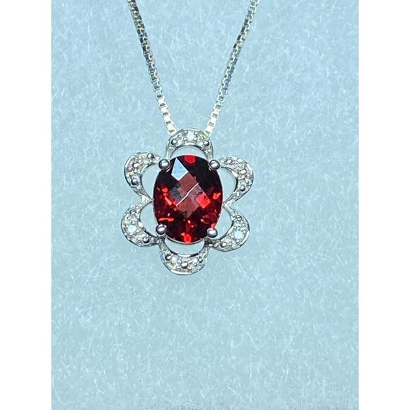 VTG Sterling Checkerboard Cut Garnet & Diamond Pendant w IJC Italy 18” Box Chain - Picture 1 of 9